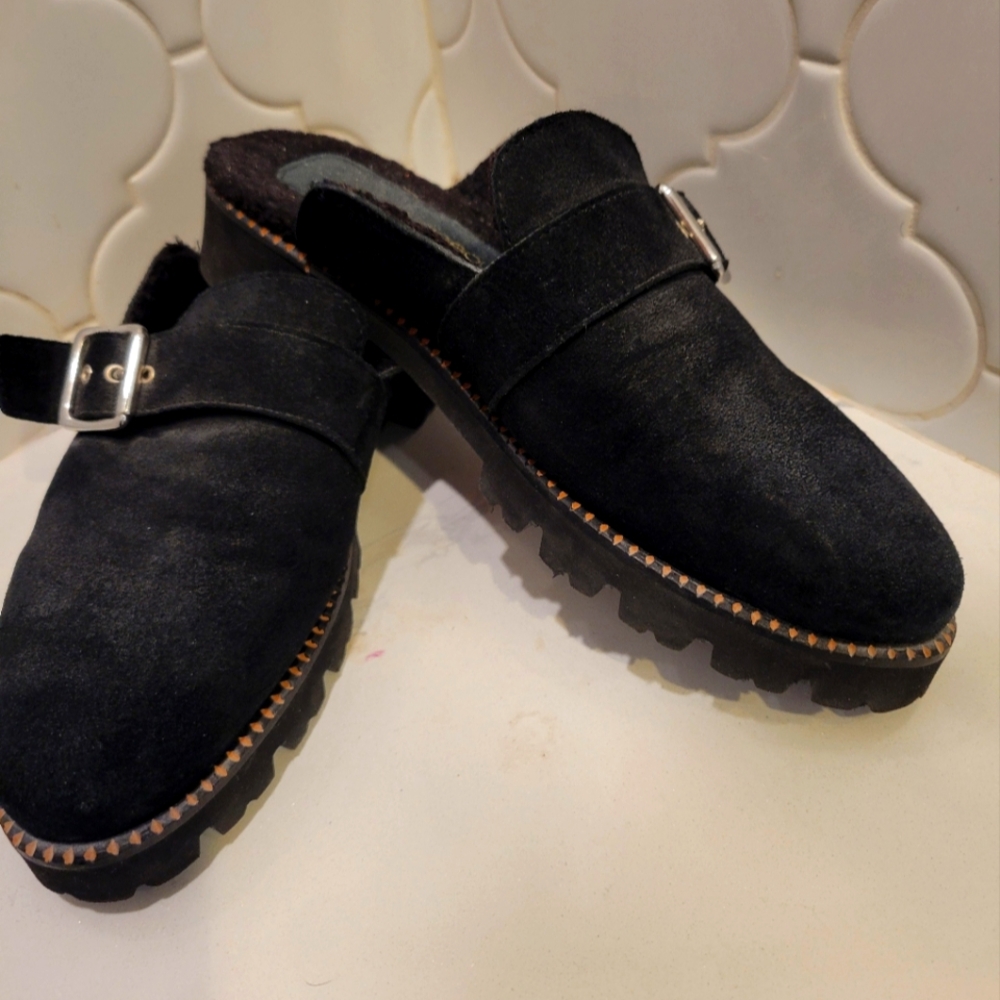 Andre Assous Black Suede Mules With Lug Heel